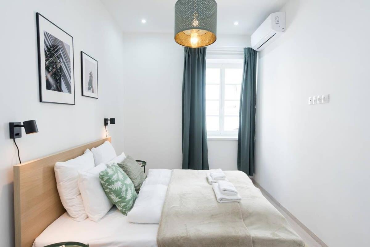 Trendy Central Apartment At Castle Budapest Ngoại thất bức ảnh